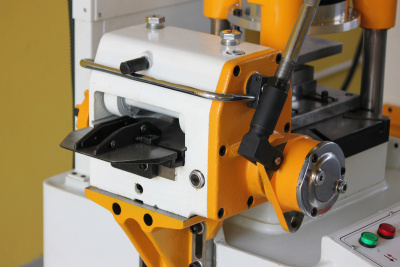 Пробивной пресс STA 18/600