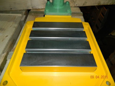 Настольный сверлильный станок 2М112