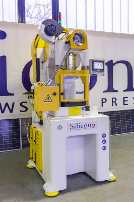 Пробивной пресс STA 30/600