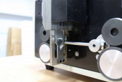 Станок для резки и зачистки провода EW-01