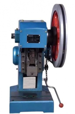 Пробивной пресс J21-1.5T