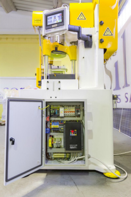 Пробивной пресс STA 30/600