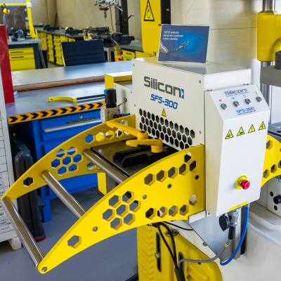 Пробивной пресс STA 30/600 Servo