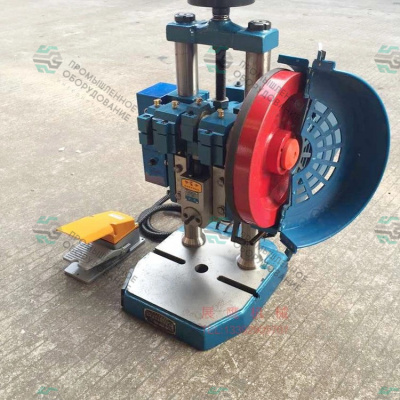 Пробивной пресс JB04-1.5T